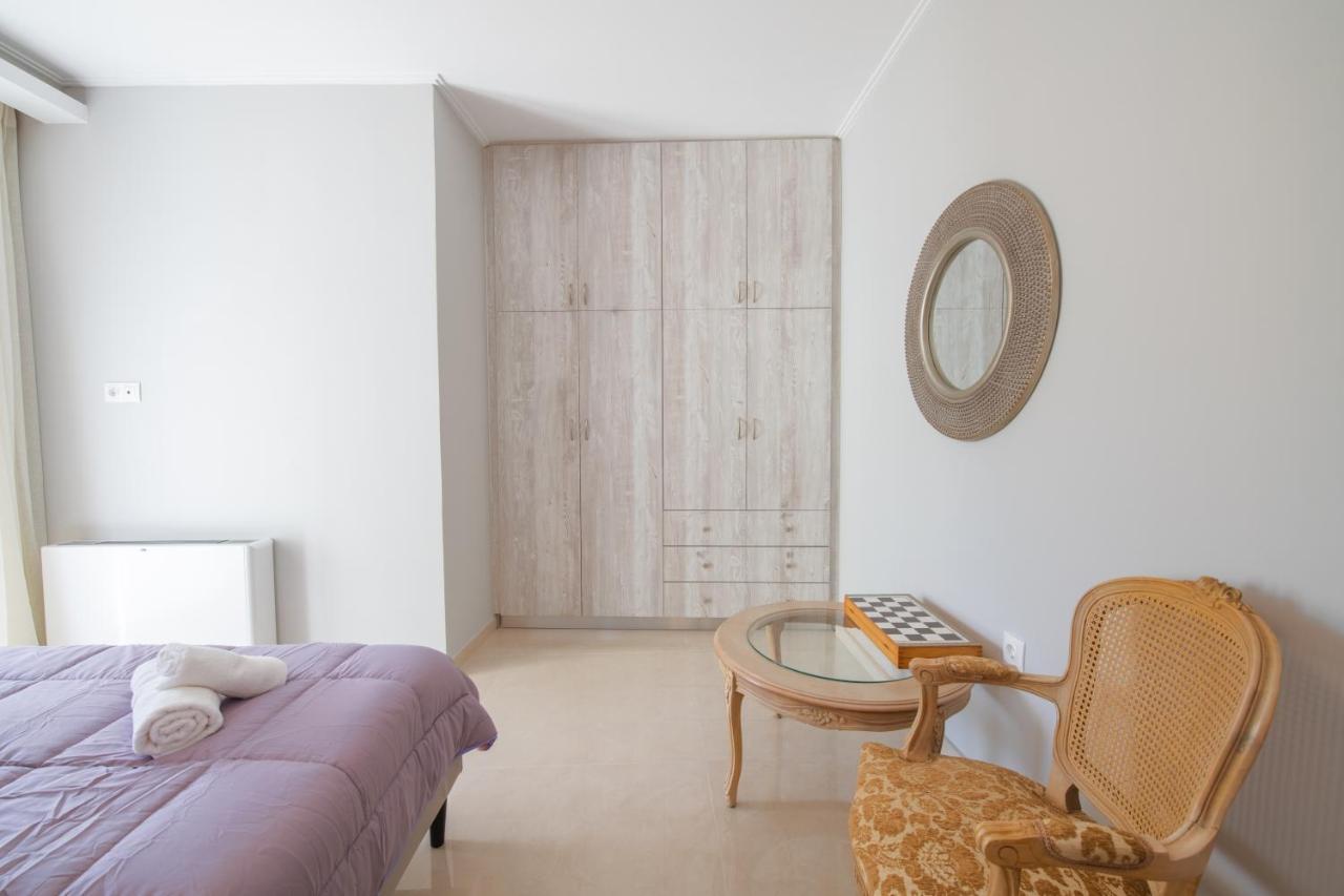 Вилла Katikia House Kompitsion Экстерьер фото