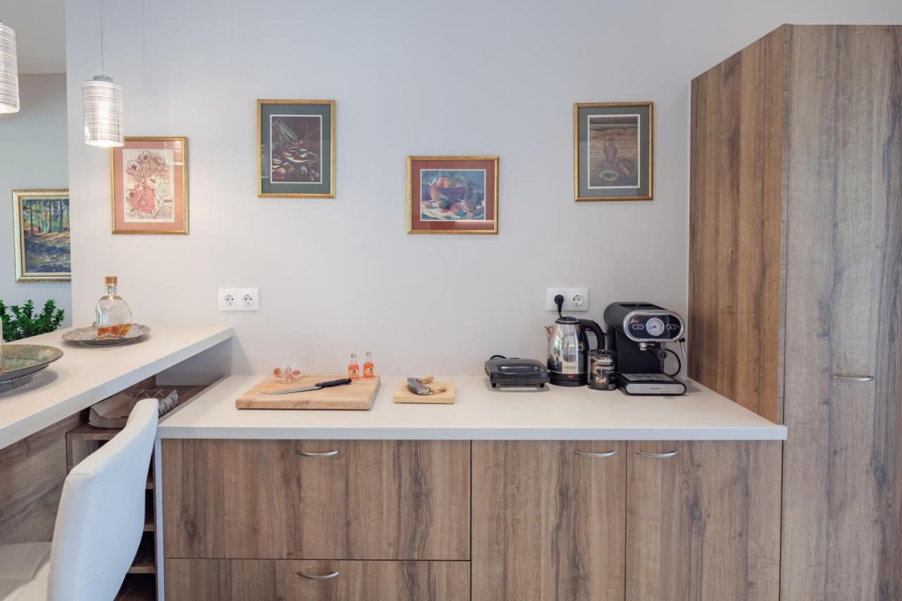 Вилла Katikia House Kompitsion Экстерьер фото